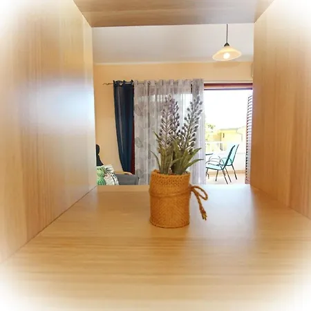 Ferienwohnung In Mit Eigenem Balkon - B59528 Lägenhet Baška