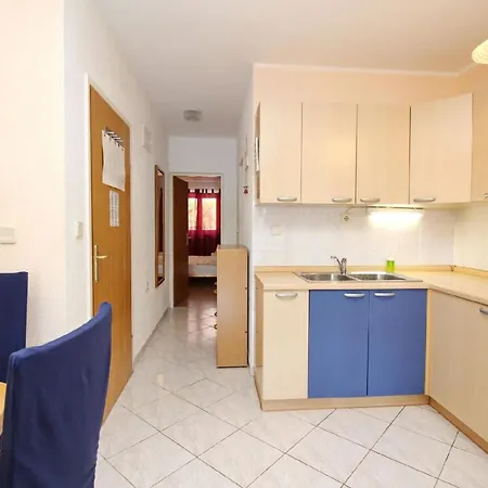 Lägenhet Ferienwohnung In Mit Eigenem Balkon - B59528