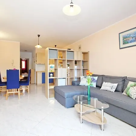 Ferienwohnung In Mit Eigenem Balkon - B59528 Baška