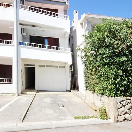 Ferienwohnung In Mit Eigenem Balkon - B59528 * Baška